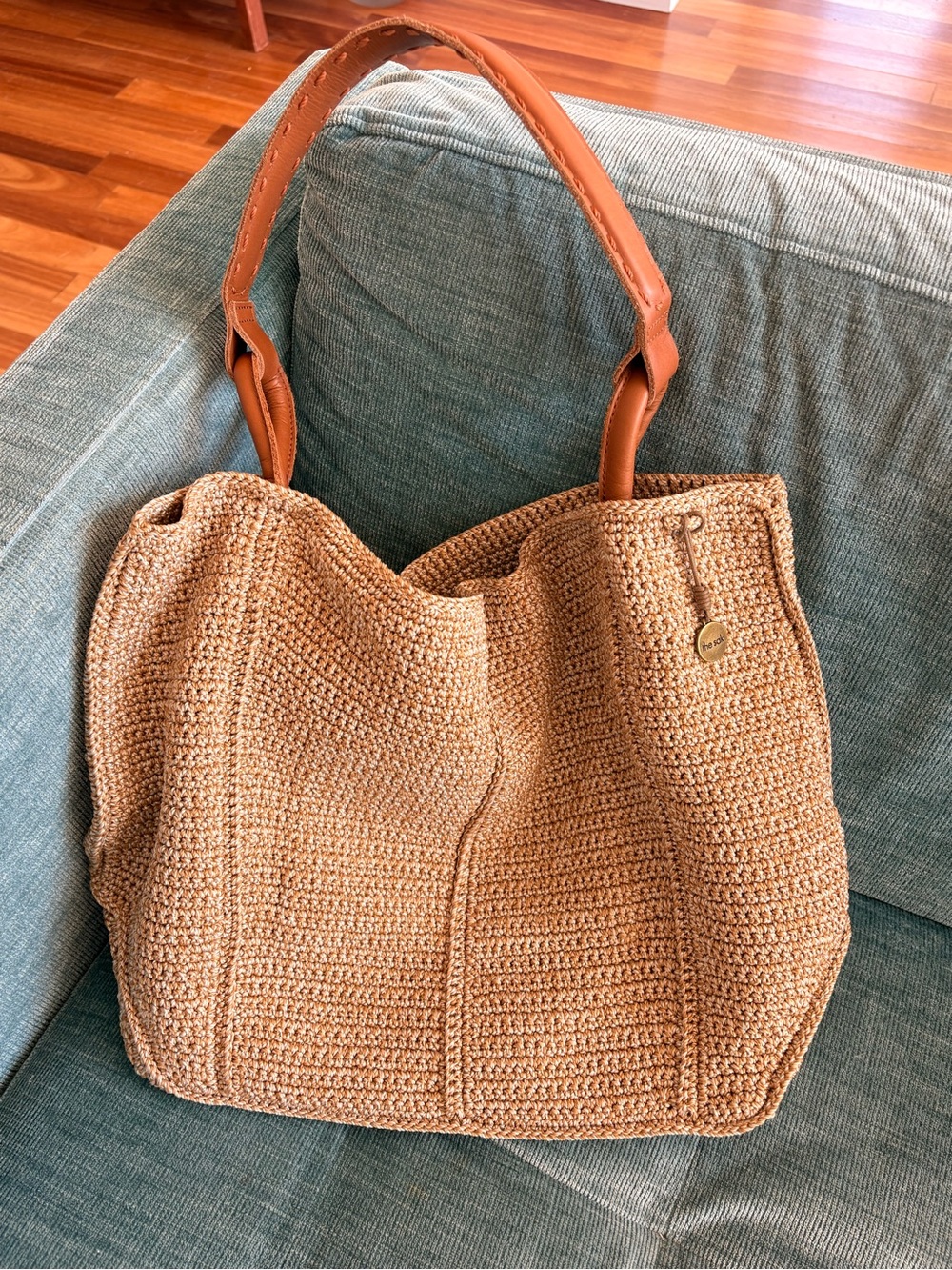 The Sak Loz Feliz Large Tote in Bamboo Static. Excellent near new condition.